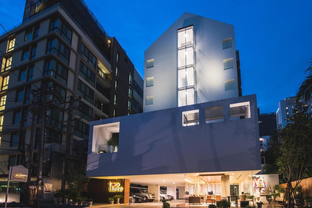 Twothree A Homely Hotel - Sha Extra Plus Banguecoque Exterior foto