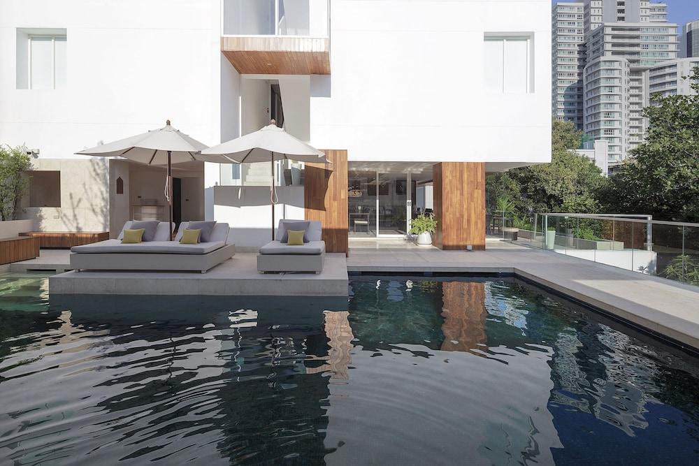 Twothree A Homely Hotel - Sha Extra Plus Banguecoque Exterior foto