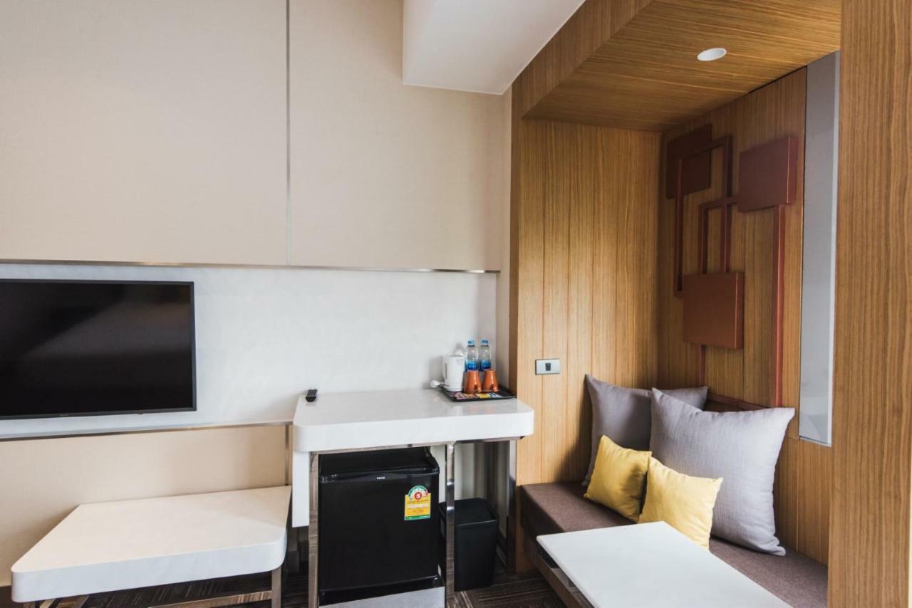 Twothree A Homely Hotel - Sha Extra Plus Banguecoque Exterior foto