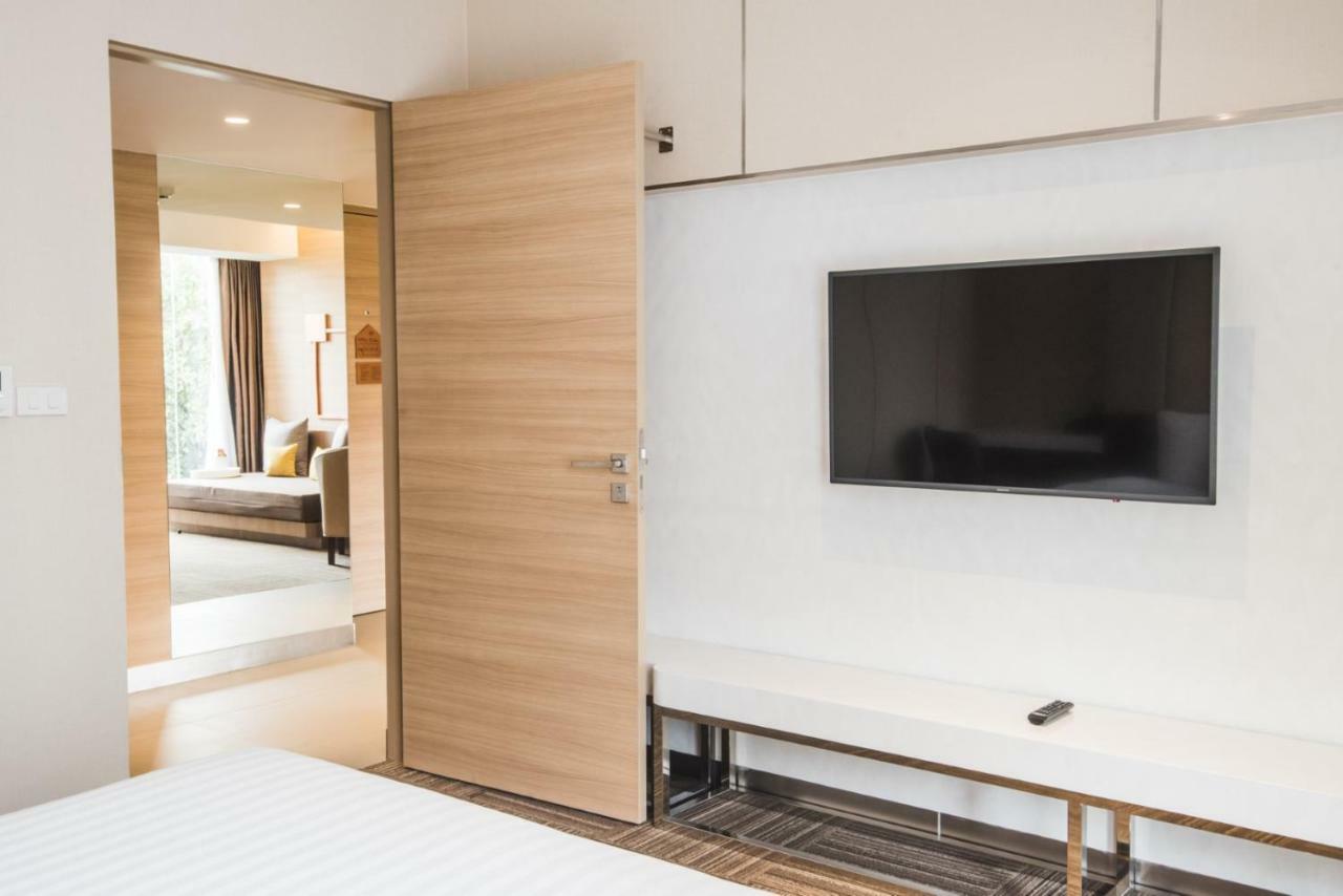 Twothree A Homely Hotel - Sha Extra Plus Banguecoque Exterior foto