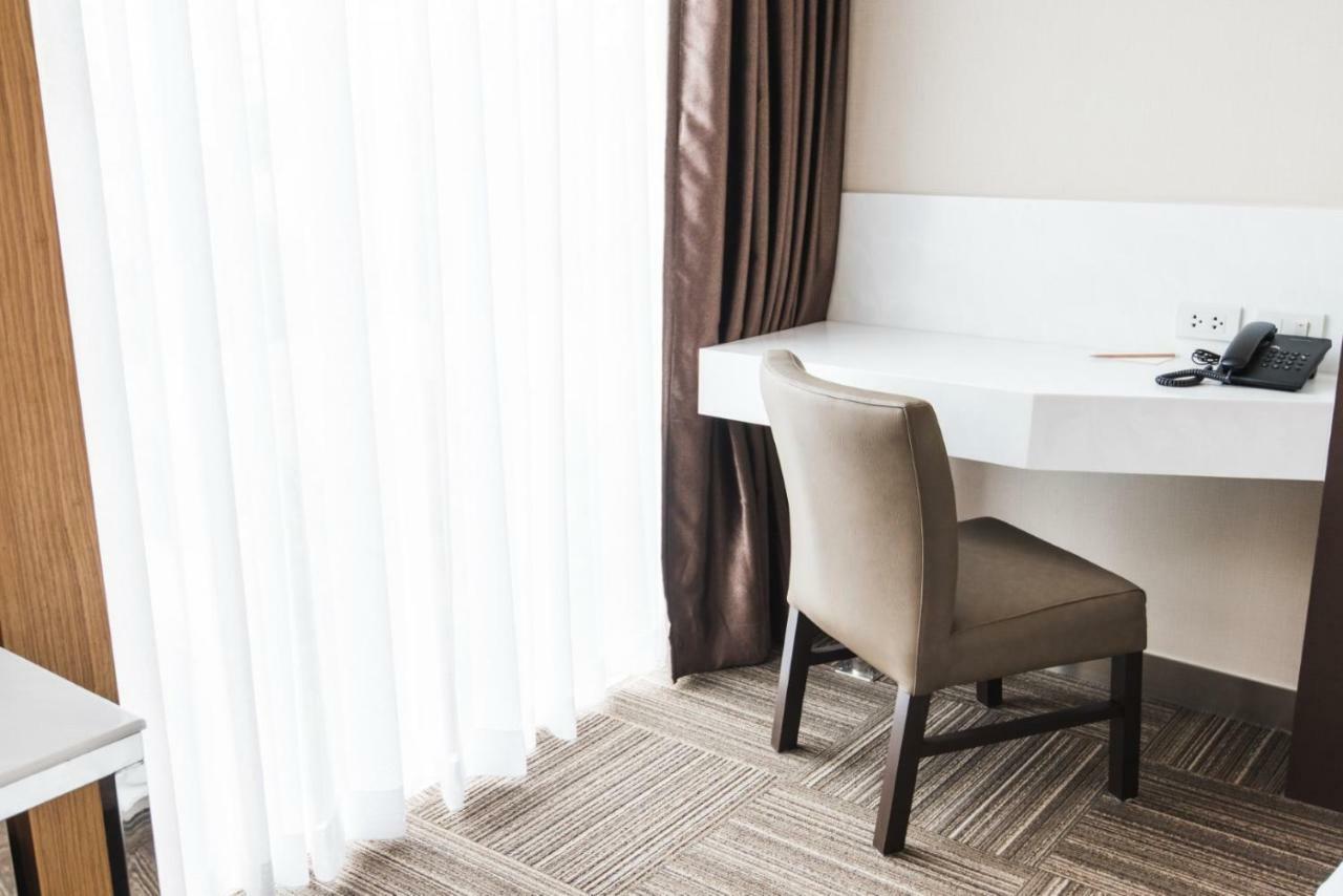 Twothree A Homely Hotel - Sha Extra Plus Banguecoque Exterior foto