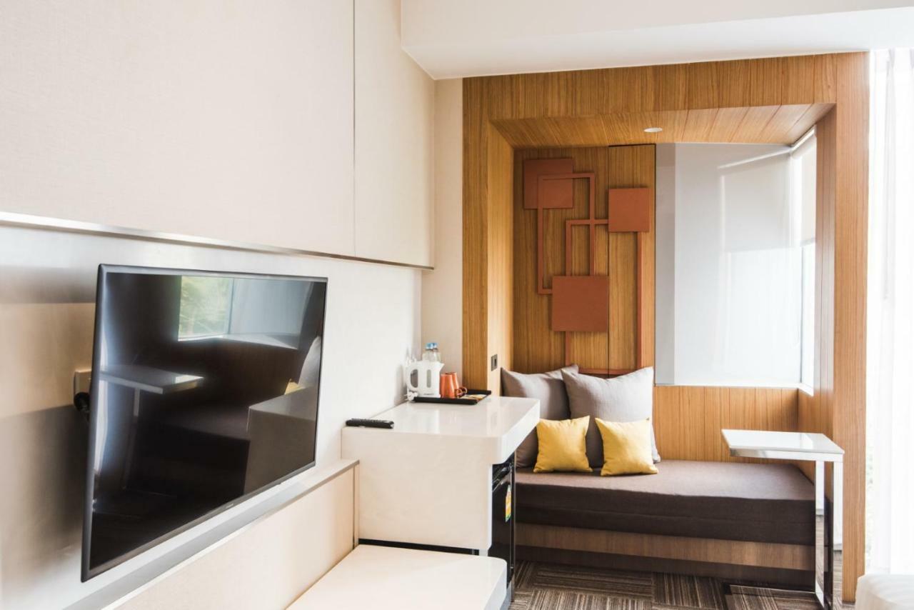 Twothree A Homely Hotel - Sha Extra Plus Banguecoque Exterior foto